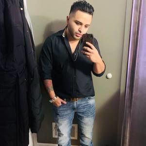 Meet your Posher, Amauri